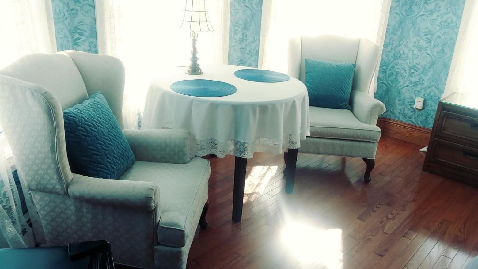 Mindemoya Twin Peaks B&B الغرفة الصورة